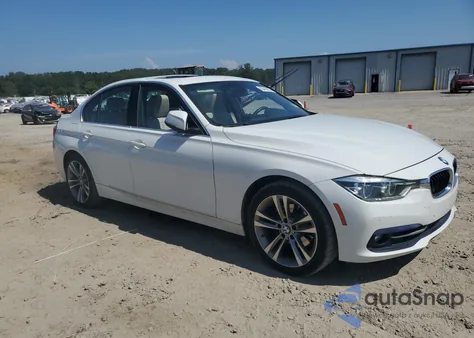 2018 BMW 330 Xi from USA, damaged, VIN WBA8D9G55JNU68675